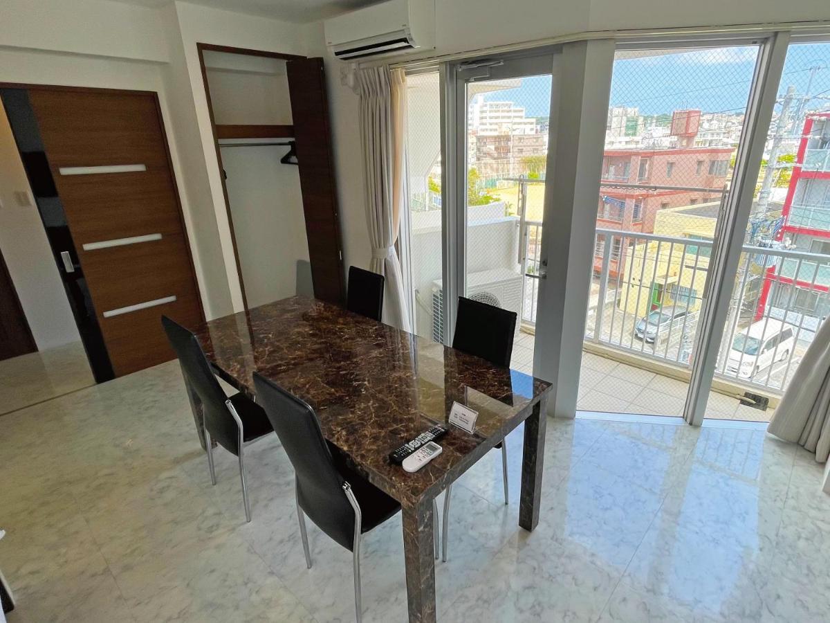 Aparthotel G-Ratis Omoromachi Naha Esterno foto