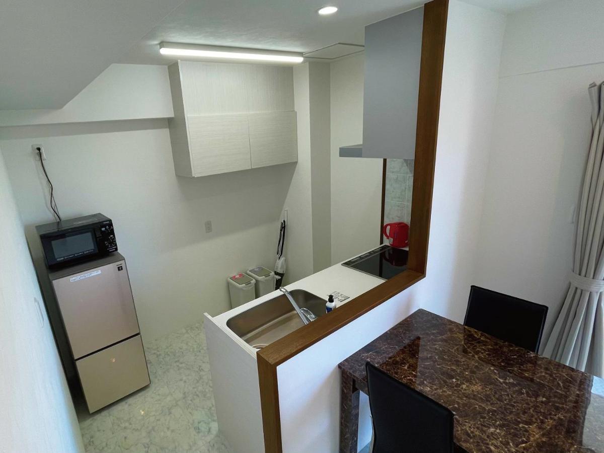 Aparthotel G-Ratis Omoromachi Naha Esterno foto