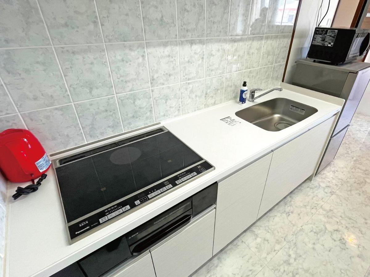 Aparthotel G-Ratis Omoromachi Naha Esterno foto